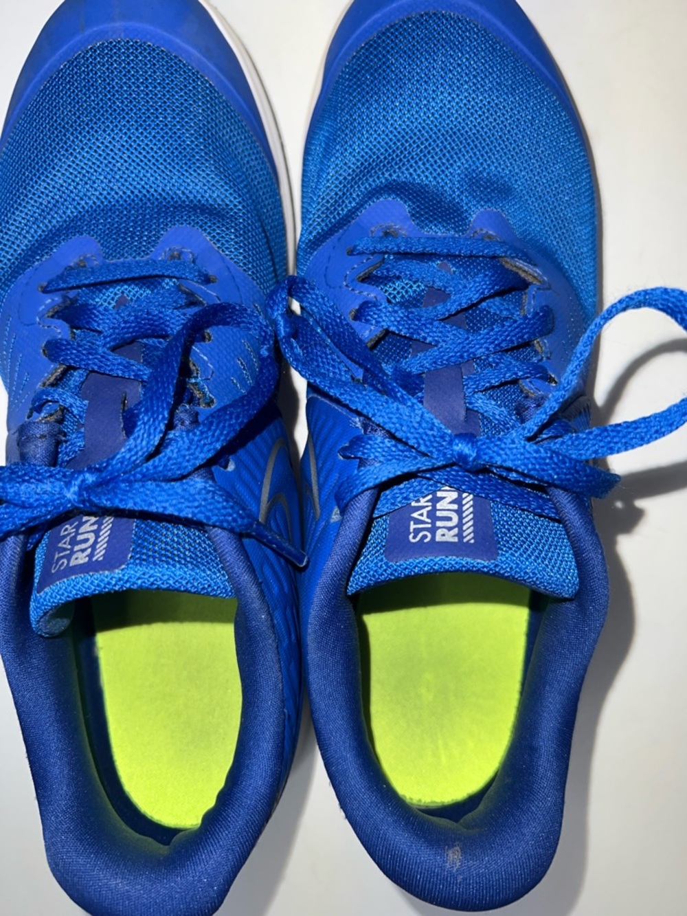 Nike Star Runner Sneakers size 5.5Y - Picture 4 of 9